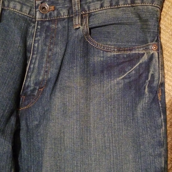 IZOD Men's Jeans - NWT - Picture 2 of 8